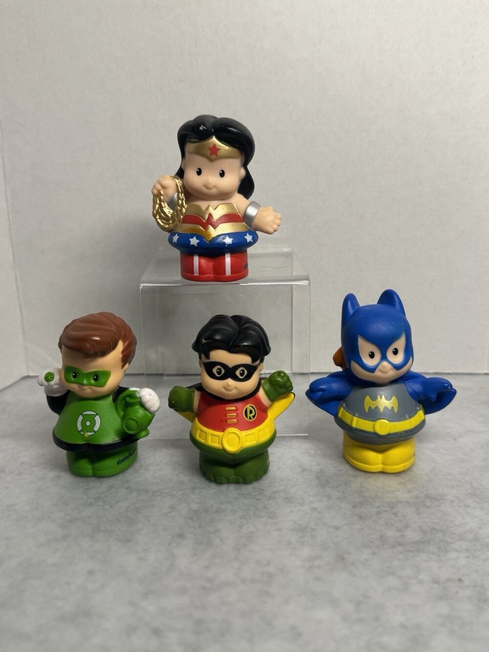 Fisher Price Little People DC Super Friends Wonder Woman Robin Bat Girl Lot